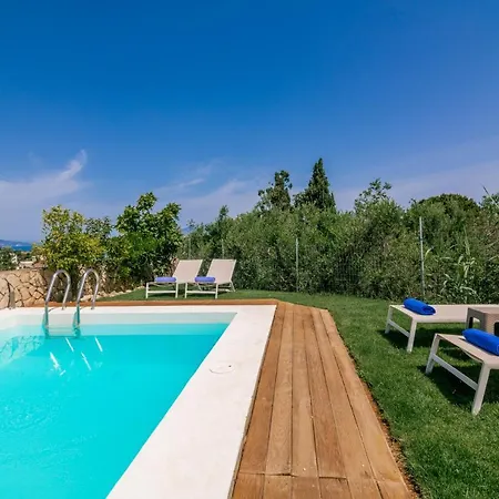 Astarte Villas - Nout *