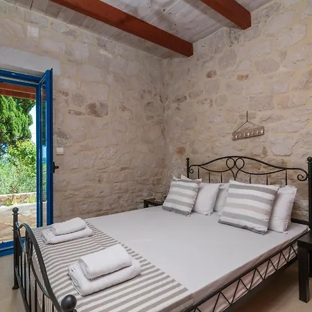 Astarte Villas - Nout * Plános
