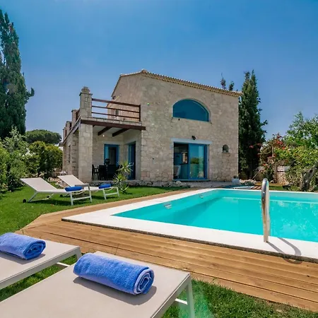 Astarte Villas - Nout